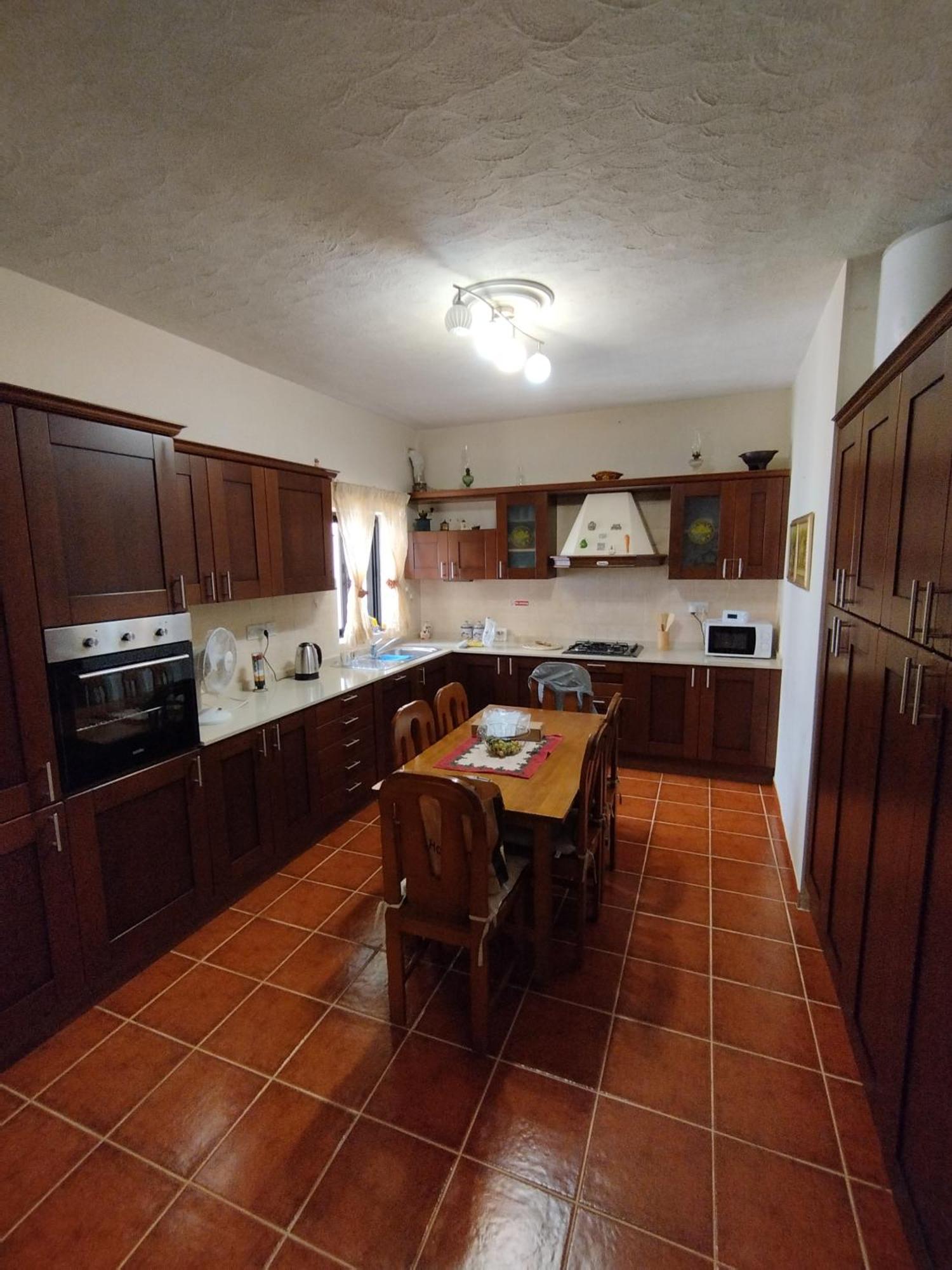 Appartement 3 Bedrooms Marsaskala